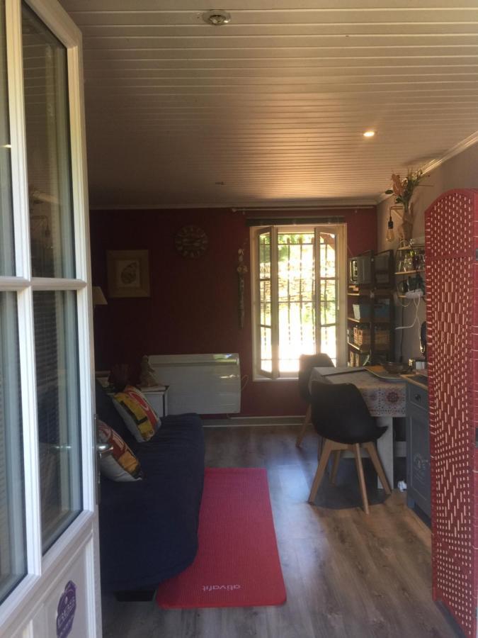 Villa Le Jardin De Theleme "Charme Discret Pour Un Nid Douillet" Mazille Exterior foto